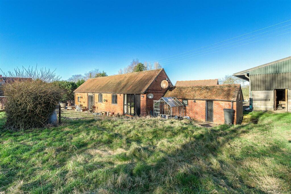 Cooperage Farm, Meriden