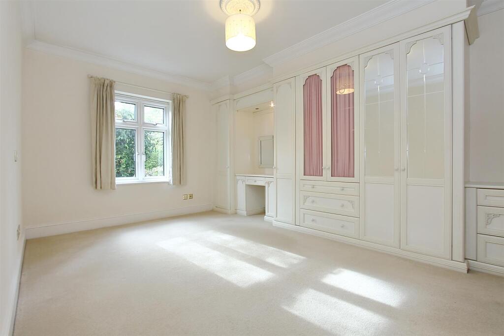 2 Atherton Court (12).JPG