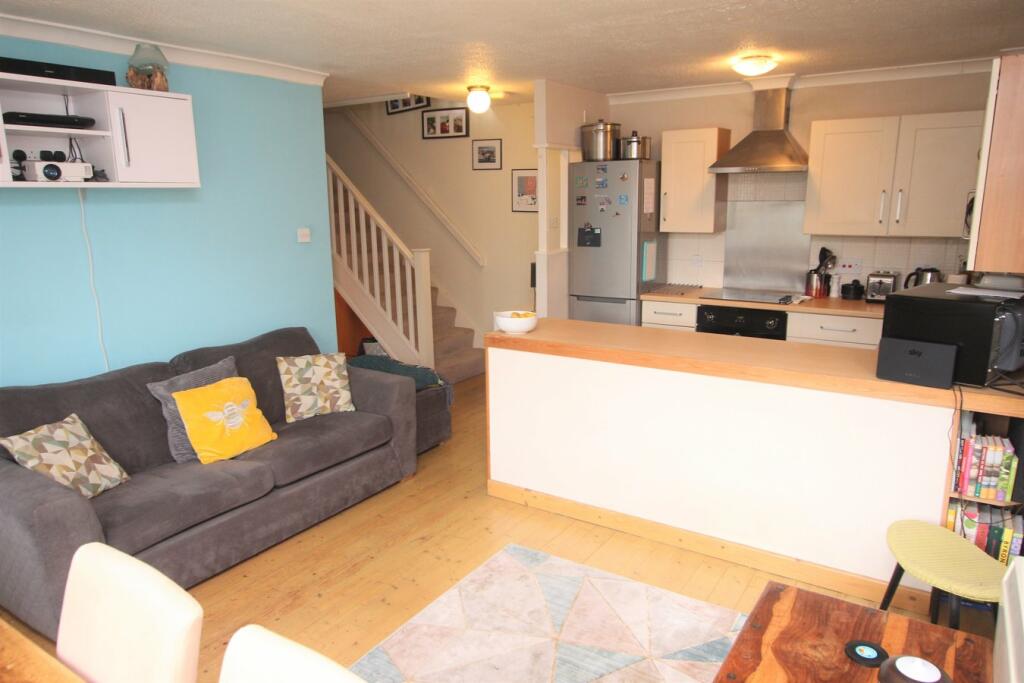 Lounge/kitchen