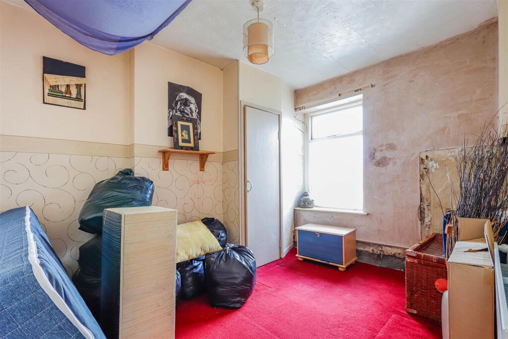 Chesterfield St_-10.jpg