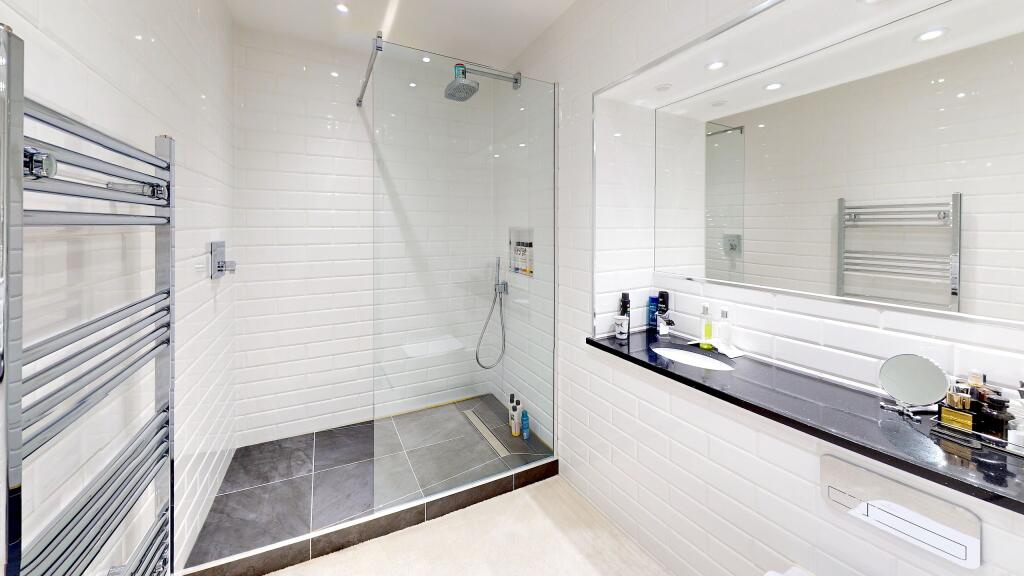 Ensuite