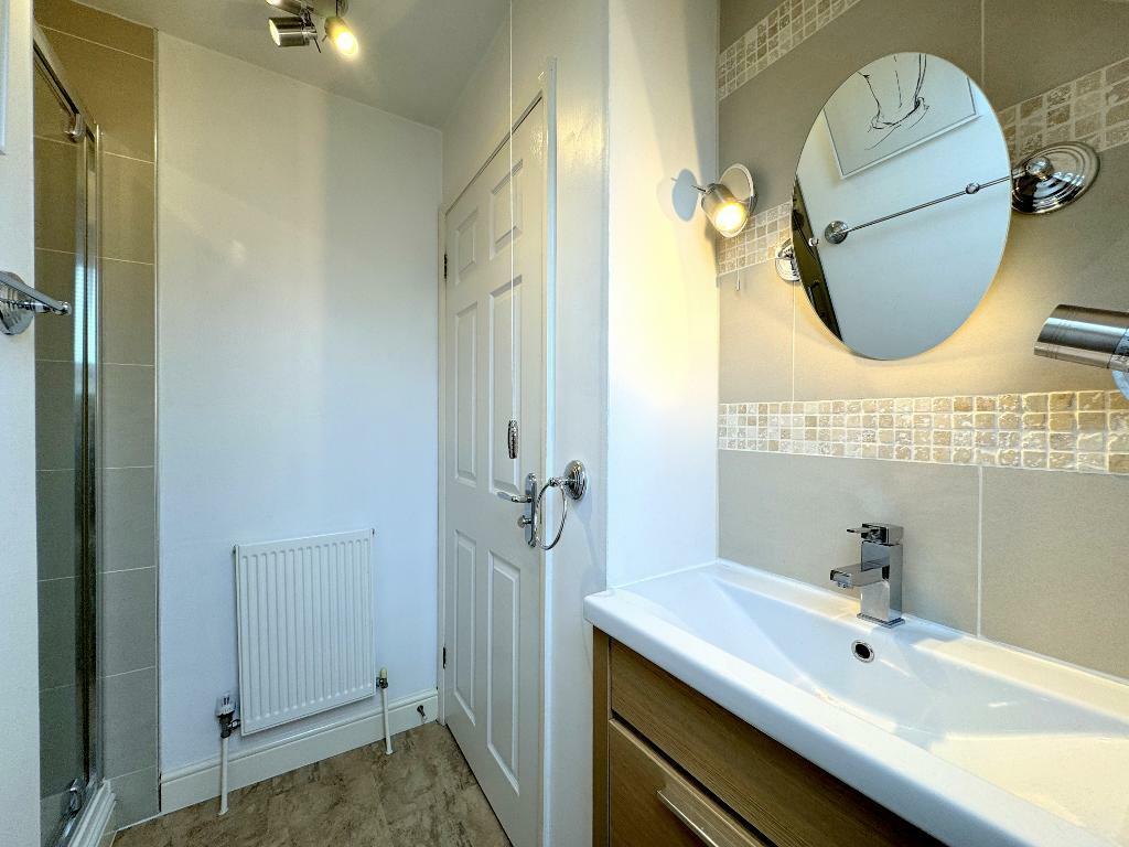 Bedroom three en-suite