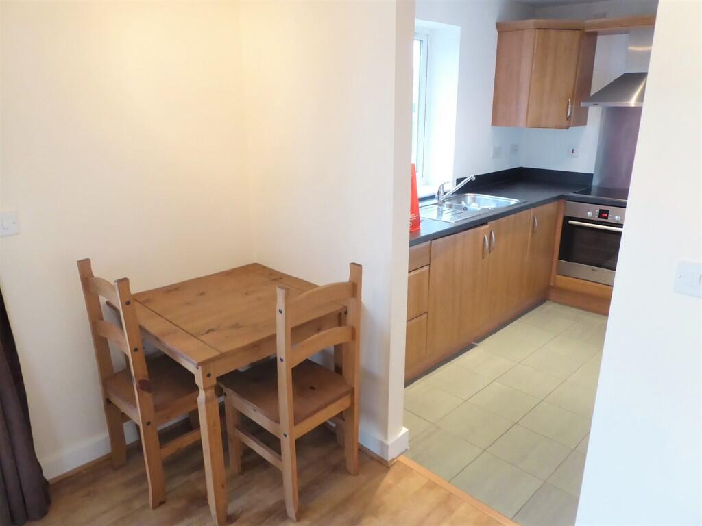 12 tHACKRAY IMG_9...