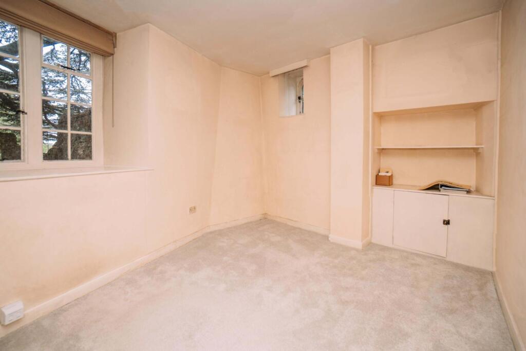 St. Nicholas, Bury St. Edmunds [Snug_Study_Playroo