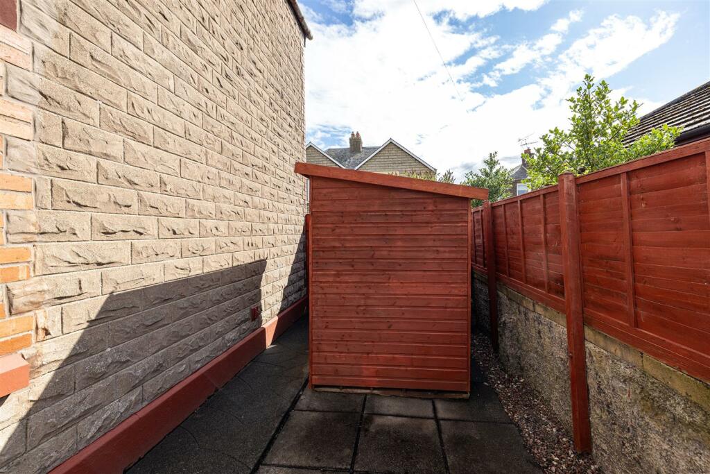 2 Westfield Street Earlston 44.JPG