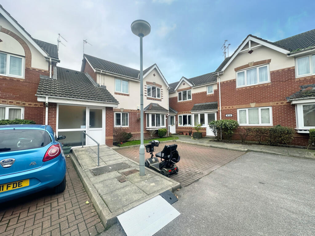 Hamilton Court,  Blackpool, FY1