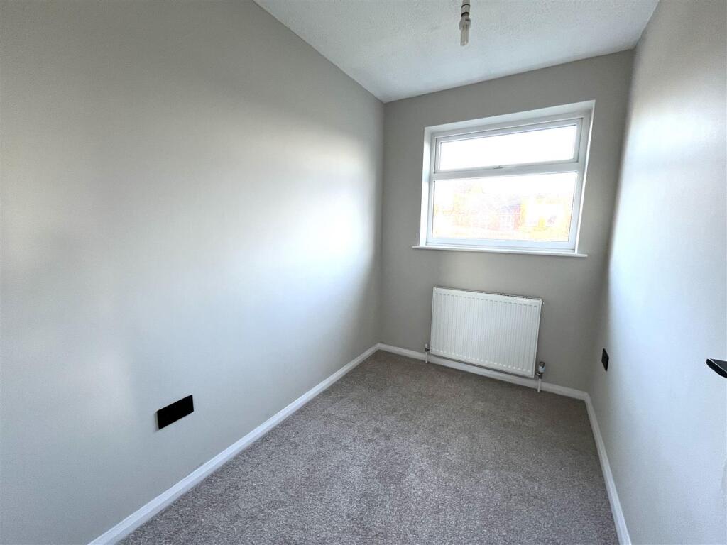 22 watson bed 3.jpeg