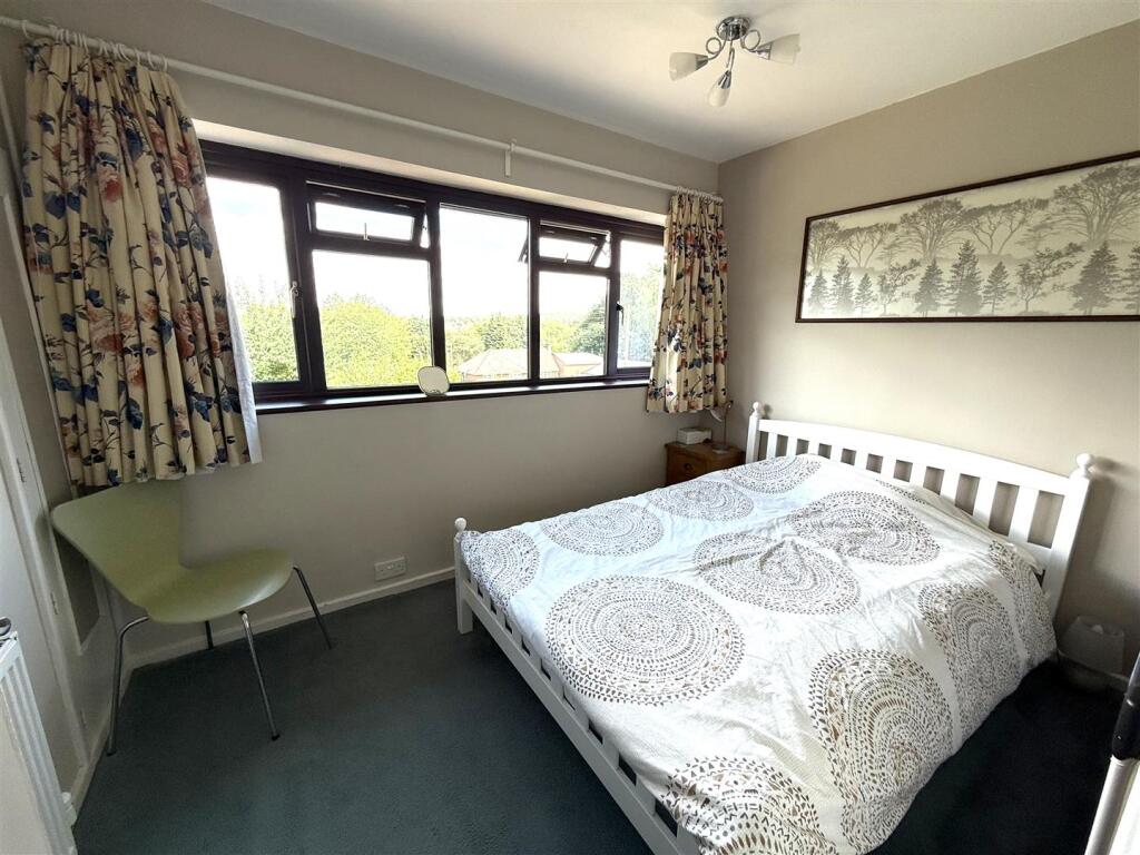 6 the pingle bed 465.jpeg