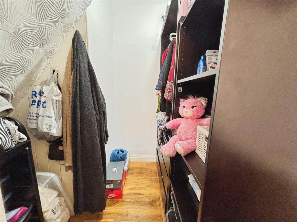 Dressing Area
