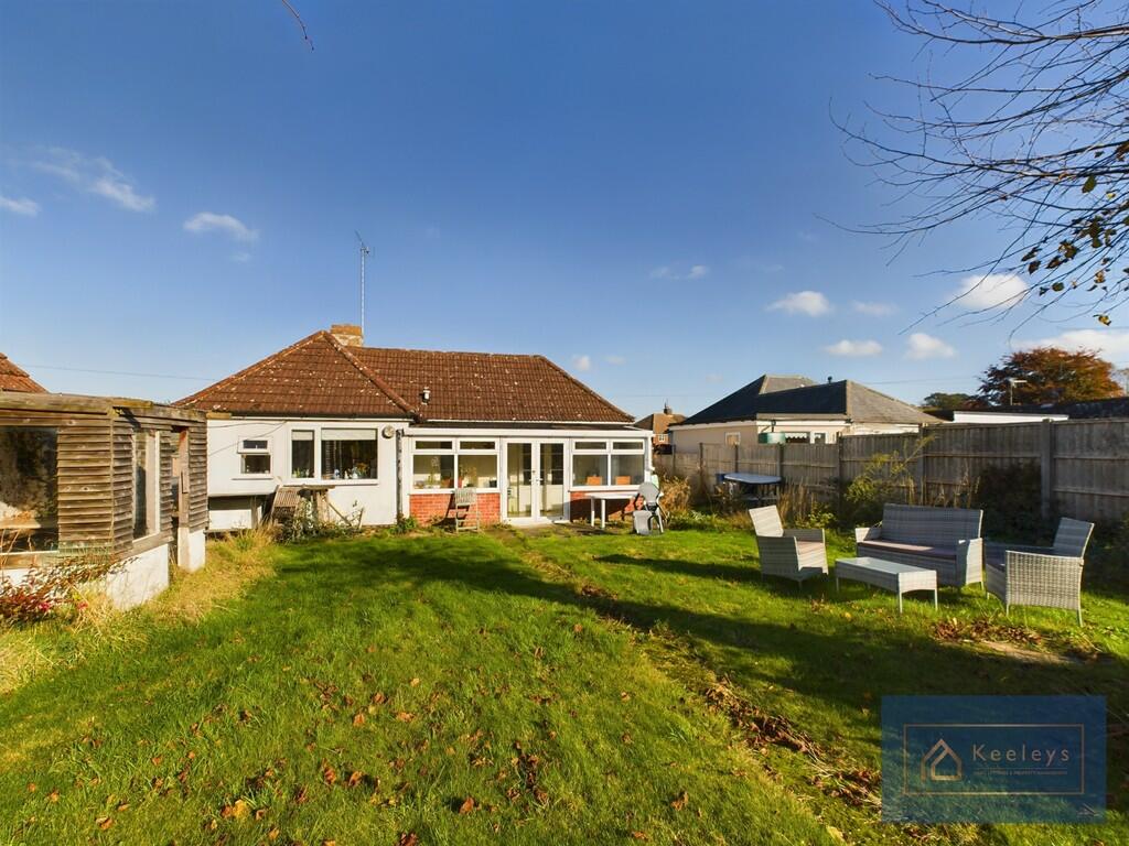 Back garden/Build...