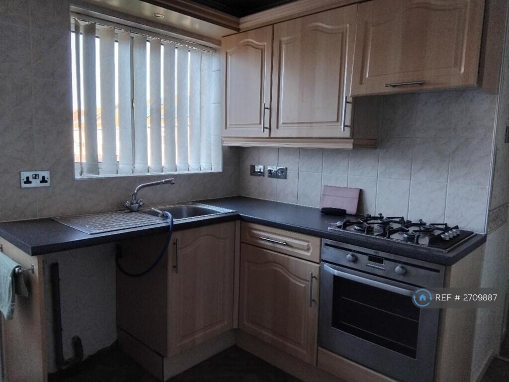 Kitchen 1