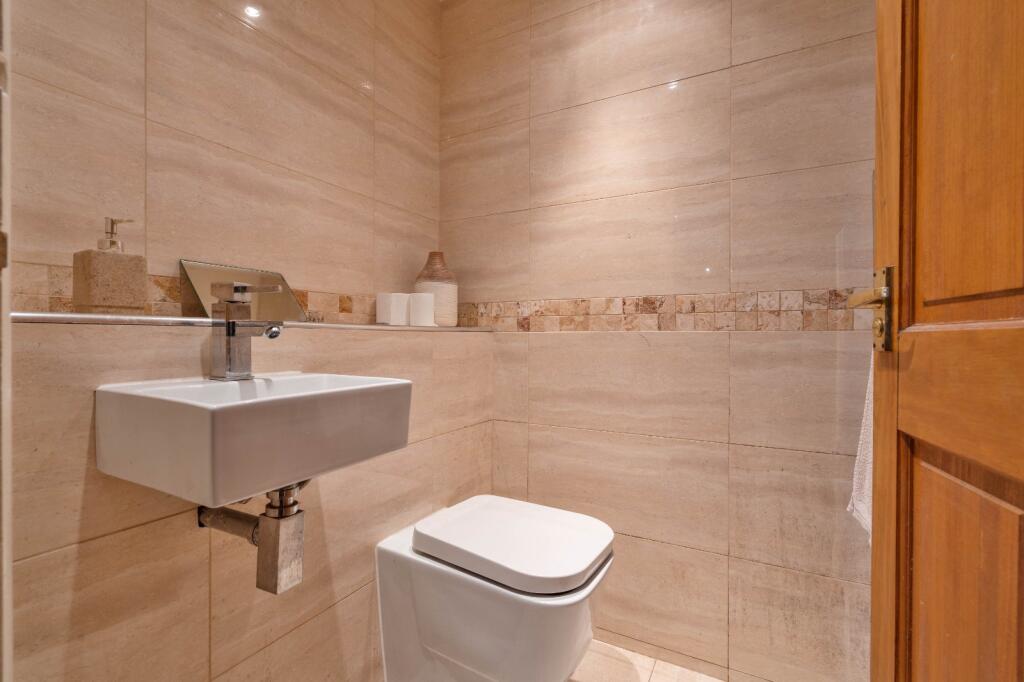 Cloak Room