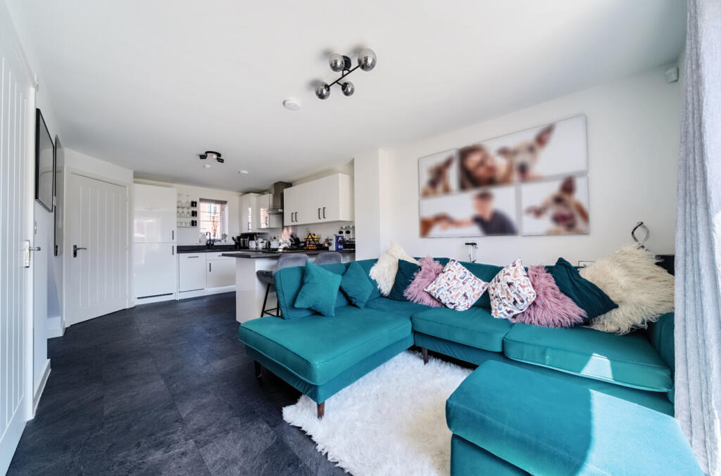 1315302-15-686d44...