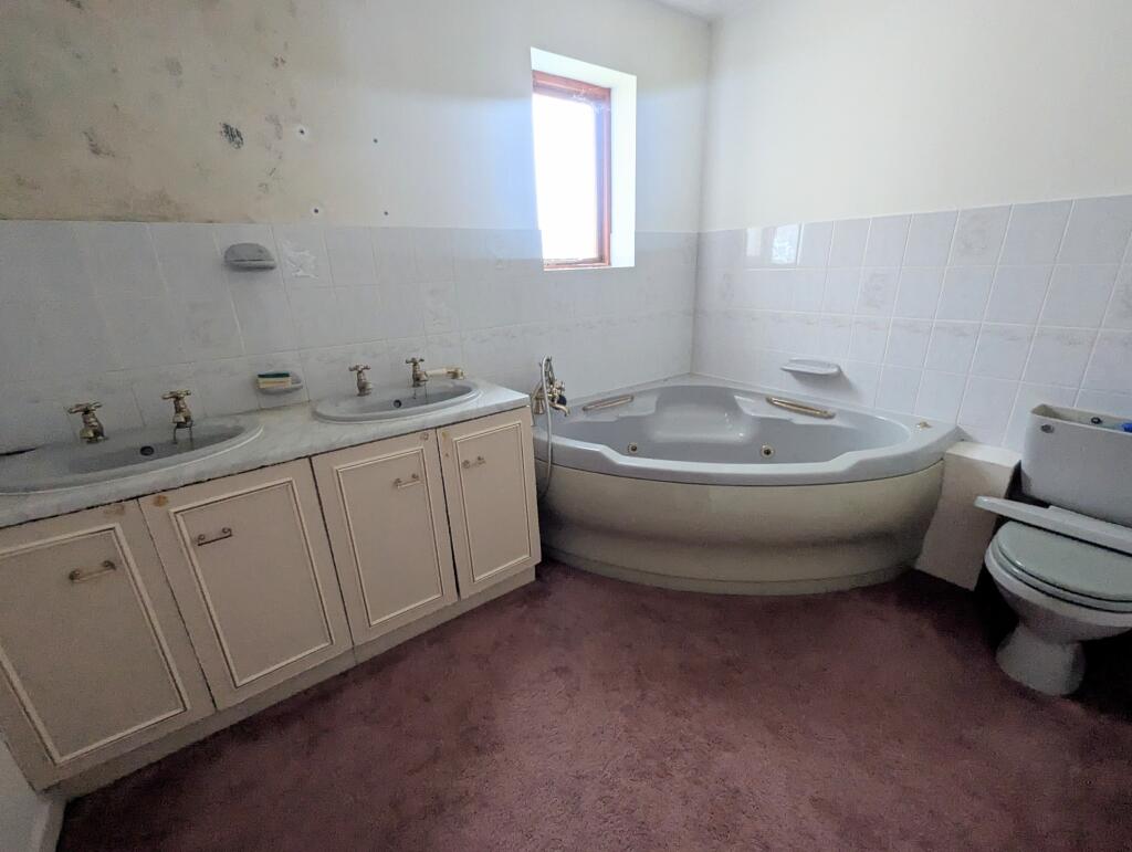 1000033161 T202510061132.jpg