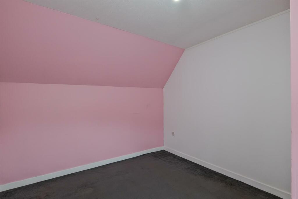 023-50 Allanton Grove, Wishaw.jpg