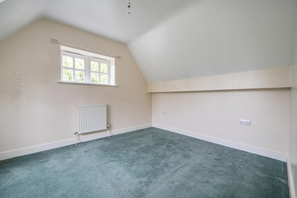 1365412-1-68ee4de...