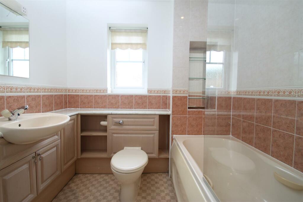 bathroom.JPG
