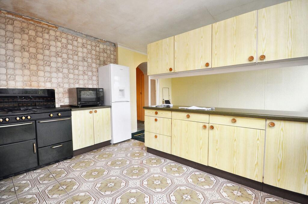 Dining kitchen