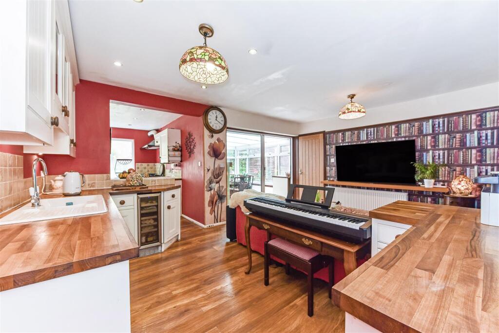 Kitchen / Family Room