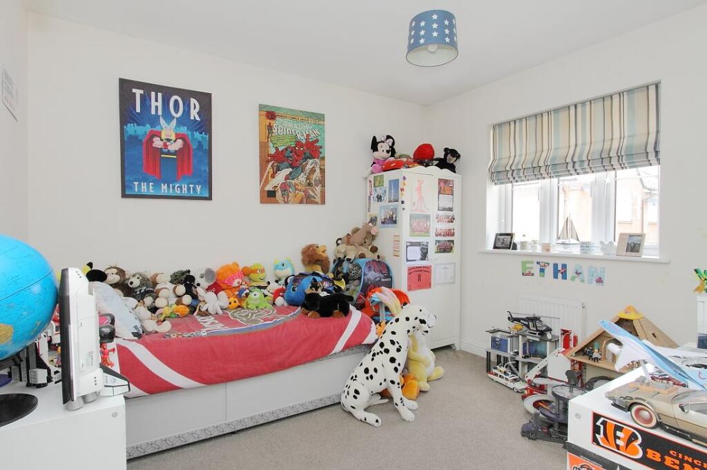 5 rimini rd bed2