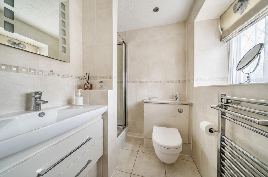 1341060-12-68a6f8...