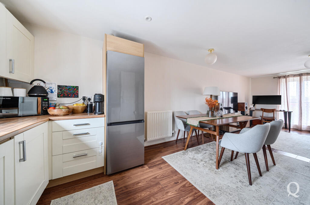 4ac72d78-c872-453...