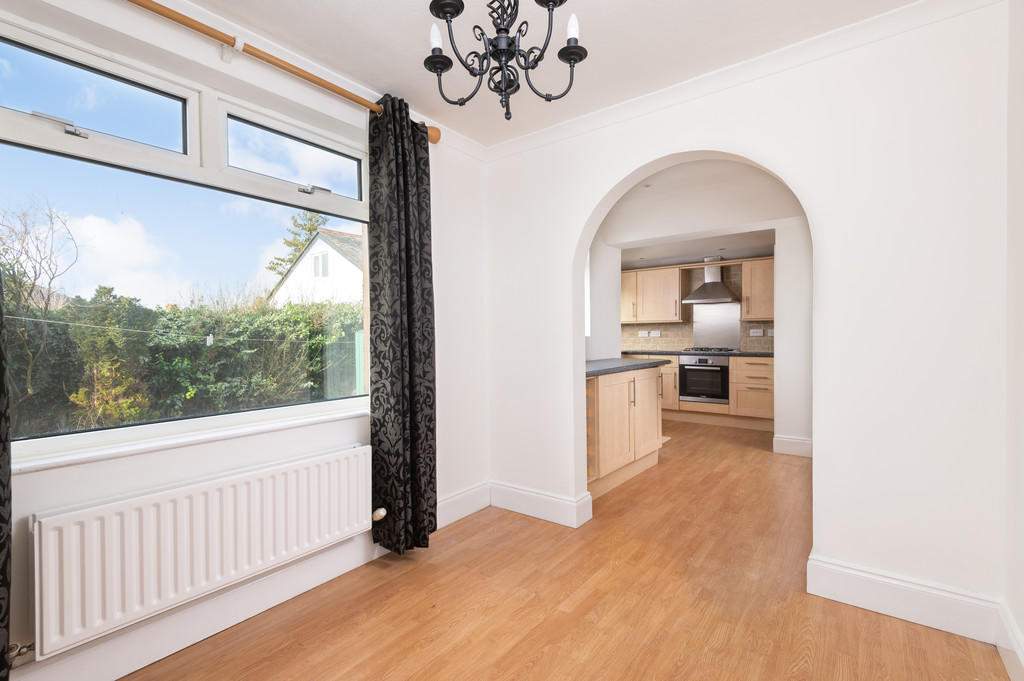 Kitchen / Dining ...