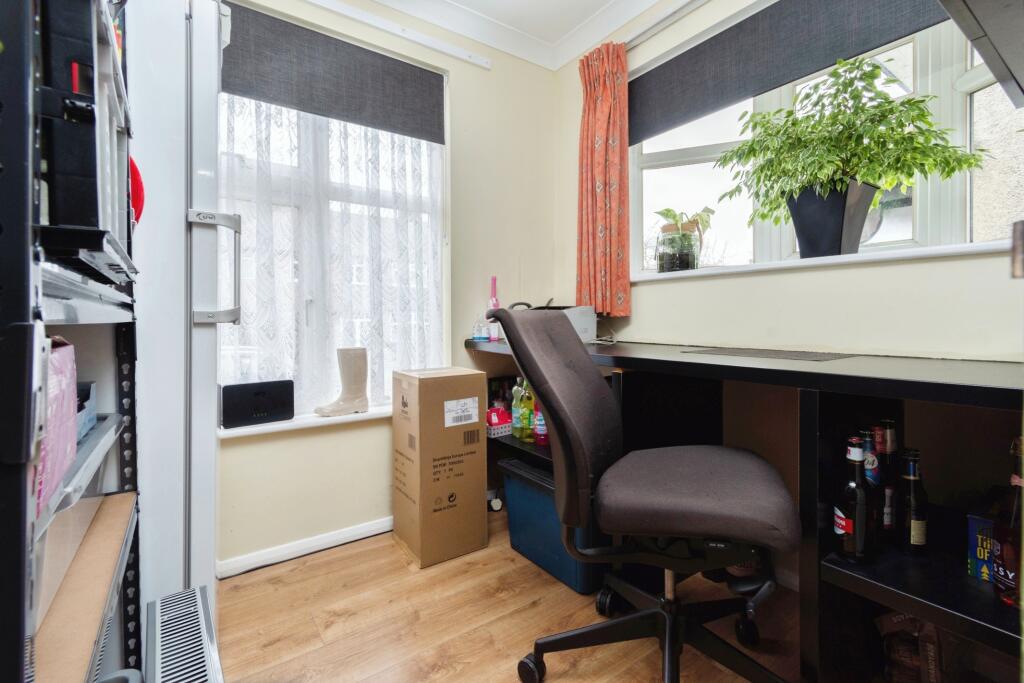 Bedroom Three/Study