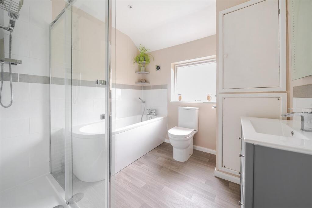 108 Brackley Road, Towcester