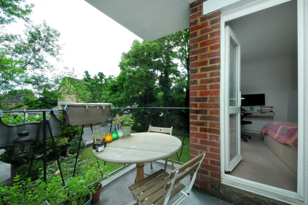 GV- 2 Glebe Court (12).jpg