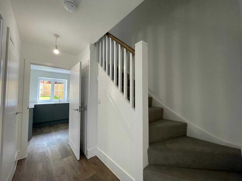 Hallway and staircase.jpg