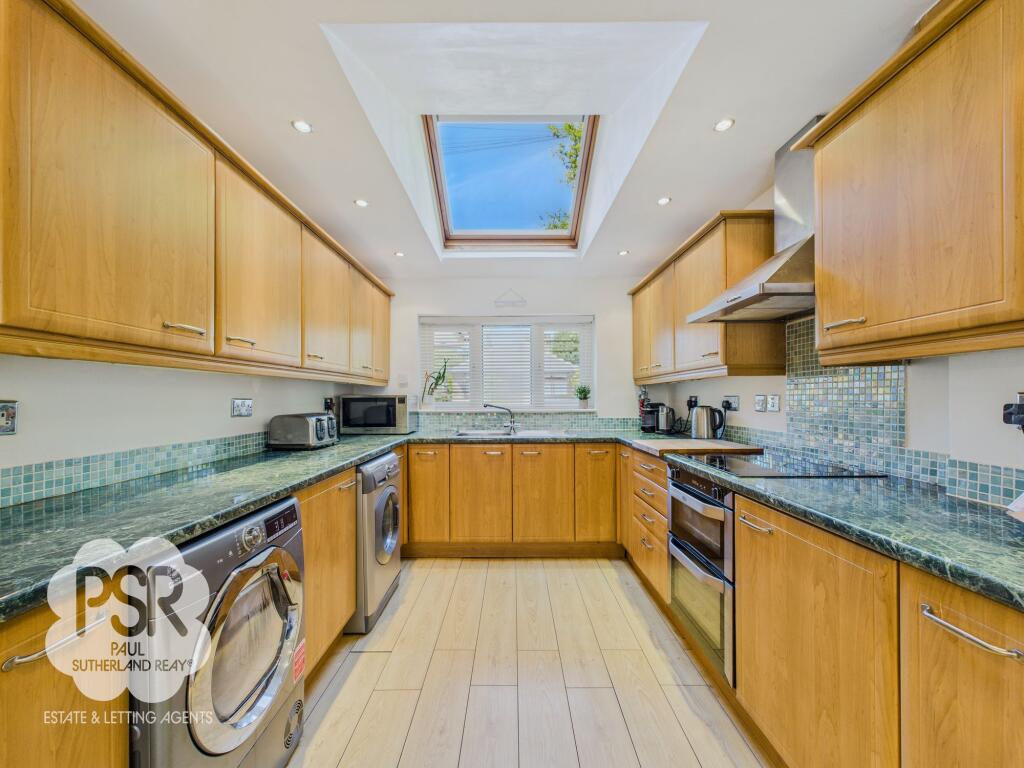 Kitchen Diner - Kitchen Area