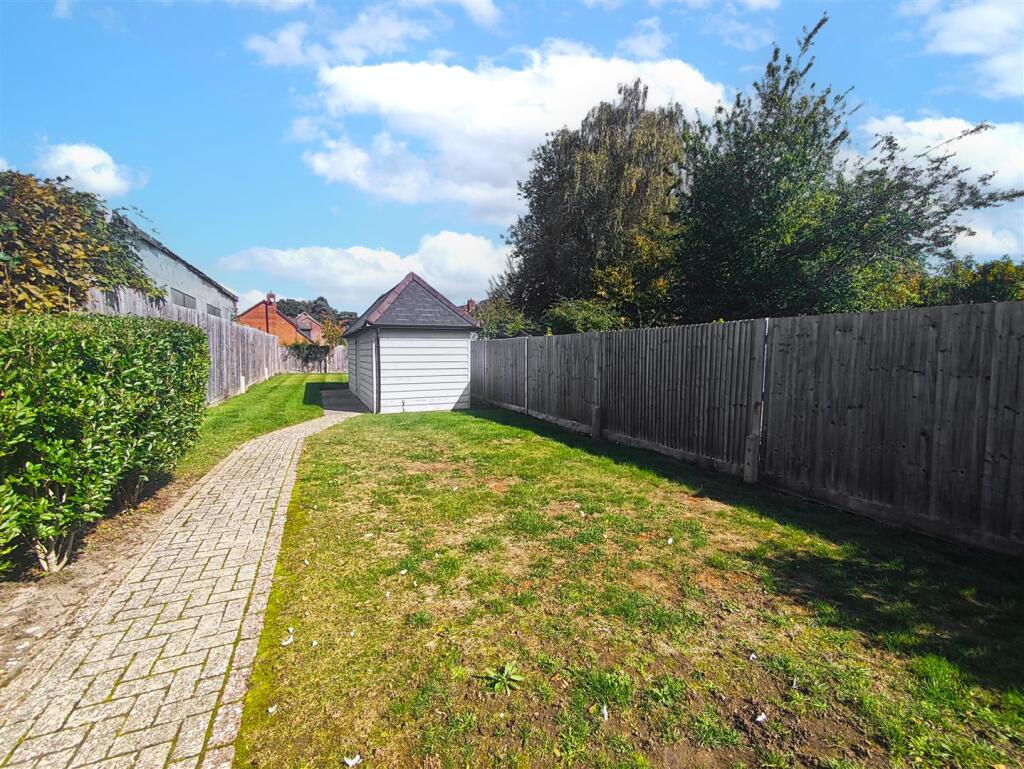 Garden 1.jpg