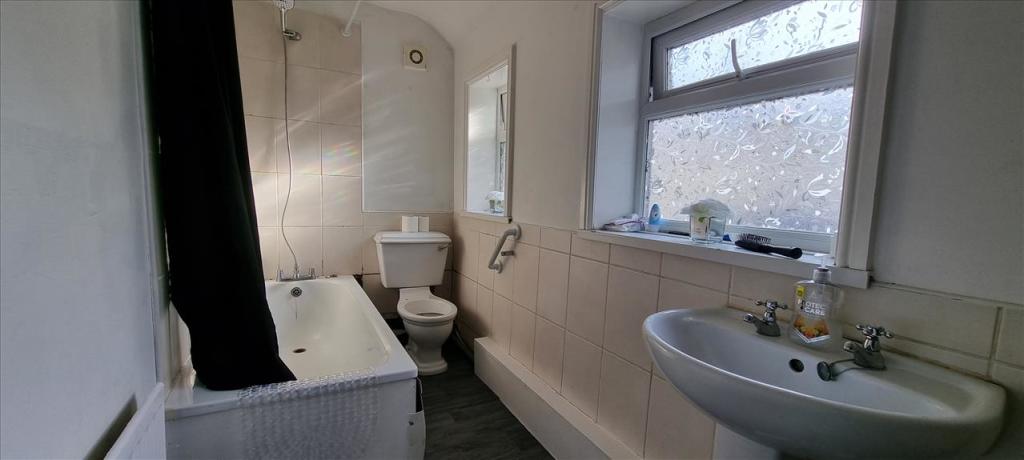 Bathroom / WC