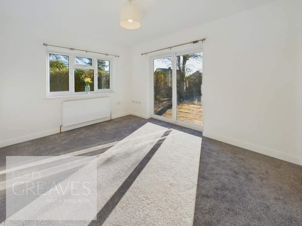 Bedroom Two/Dinin...