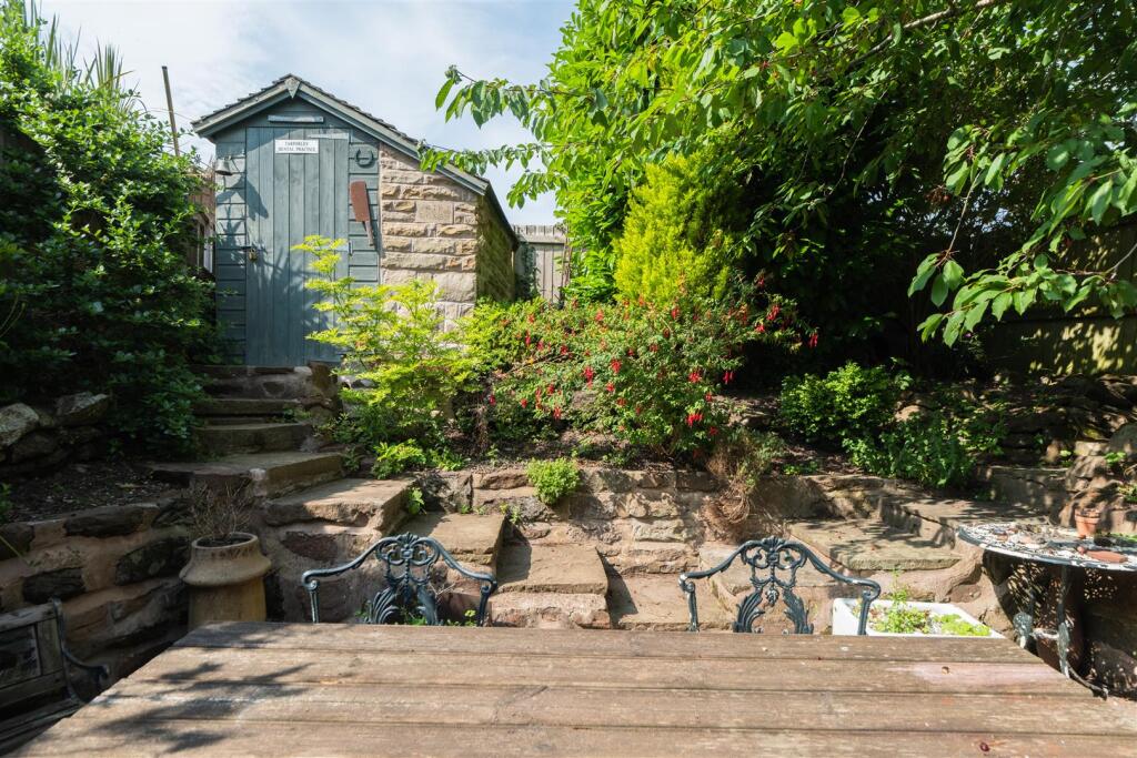 11a Eaton Road-022.jpg