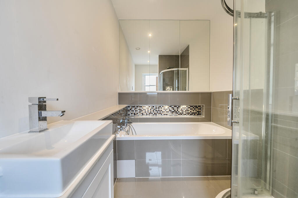 Ensuite Bathroom
