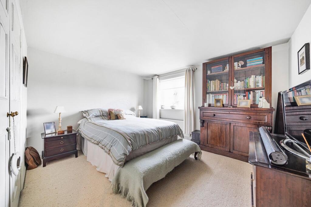 Bedroom Two (2)