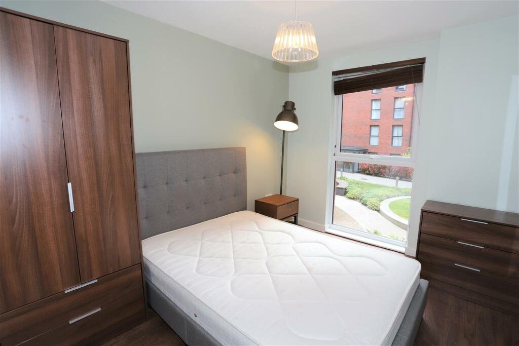 bedroom 3.jpg