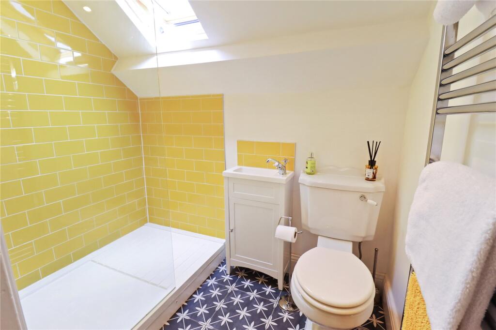 Ensuite