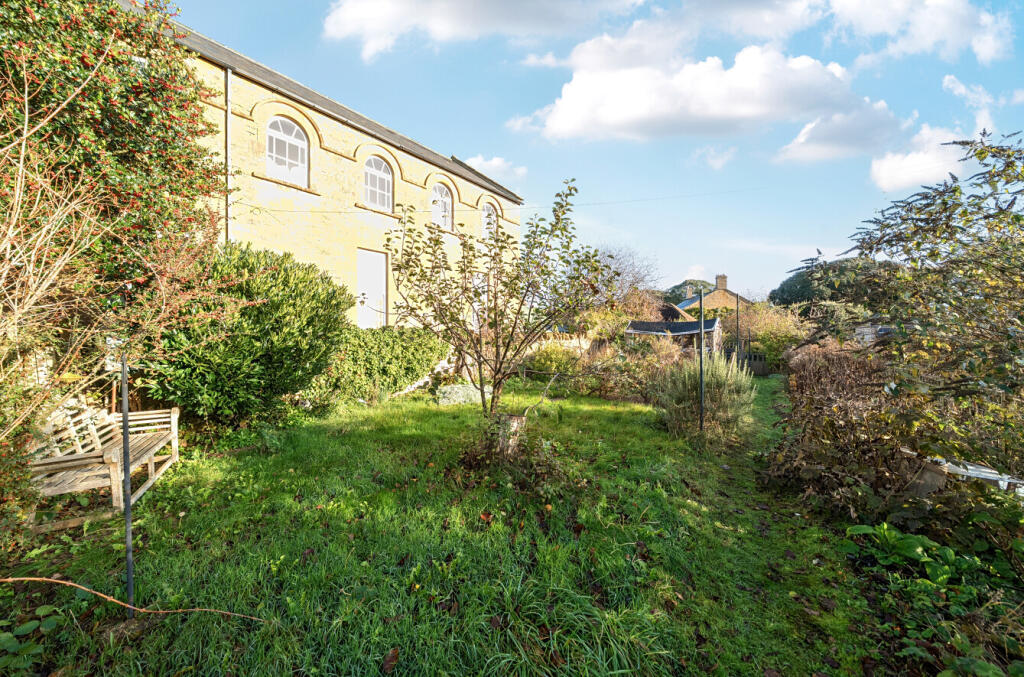 1376296-3-69297d5...