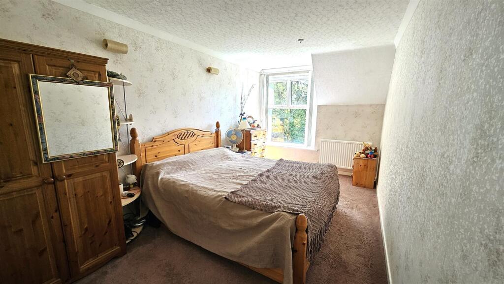 Bedroom Three.jpg