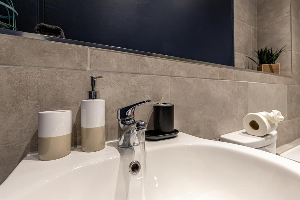 Bathroom Feature Shot