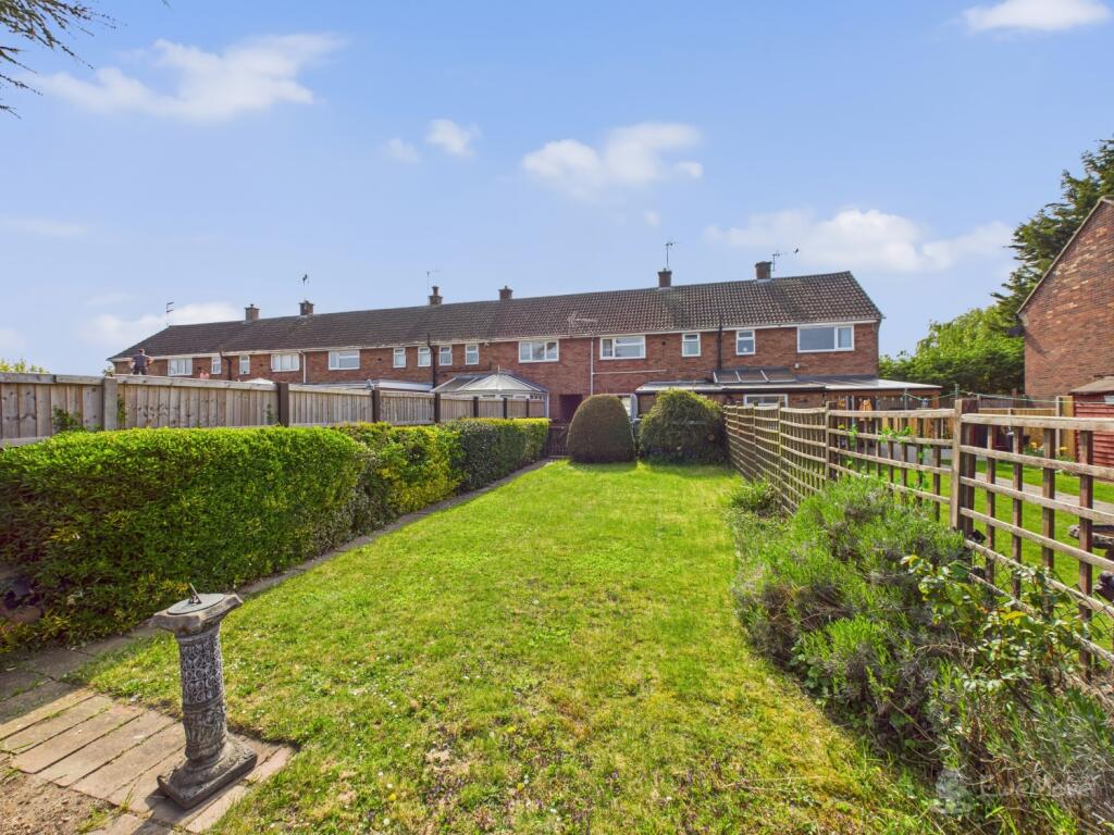 Garden- Mark Stephens EweMove Newmarket and Soham 