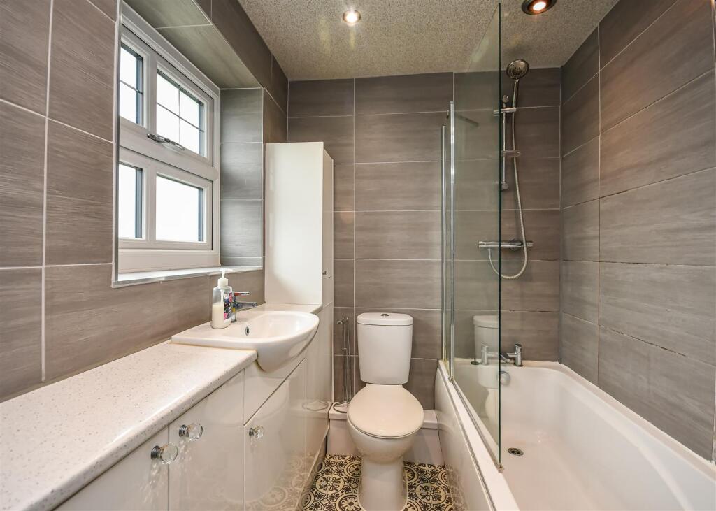 11 Van Diemans Road-Bathroom.jpg