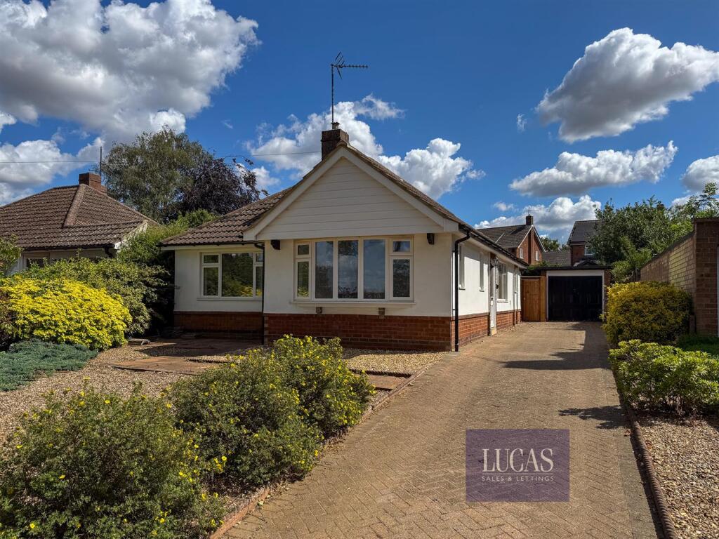 112 Gipsy Lane Kettering-16.jpg