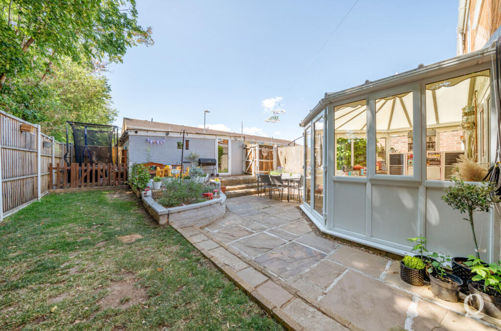 8f67bbc7-2eb1-407...