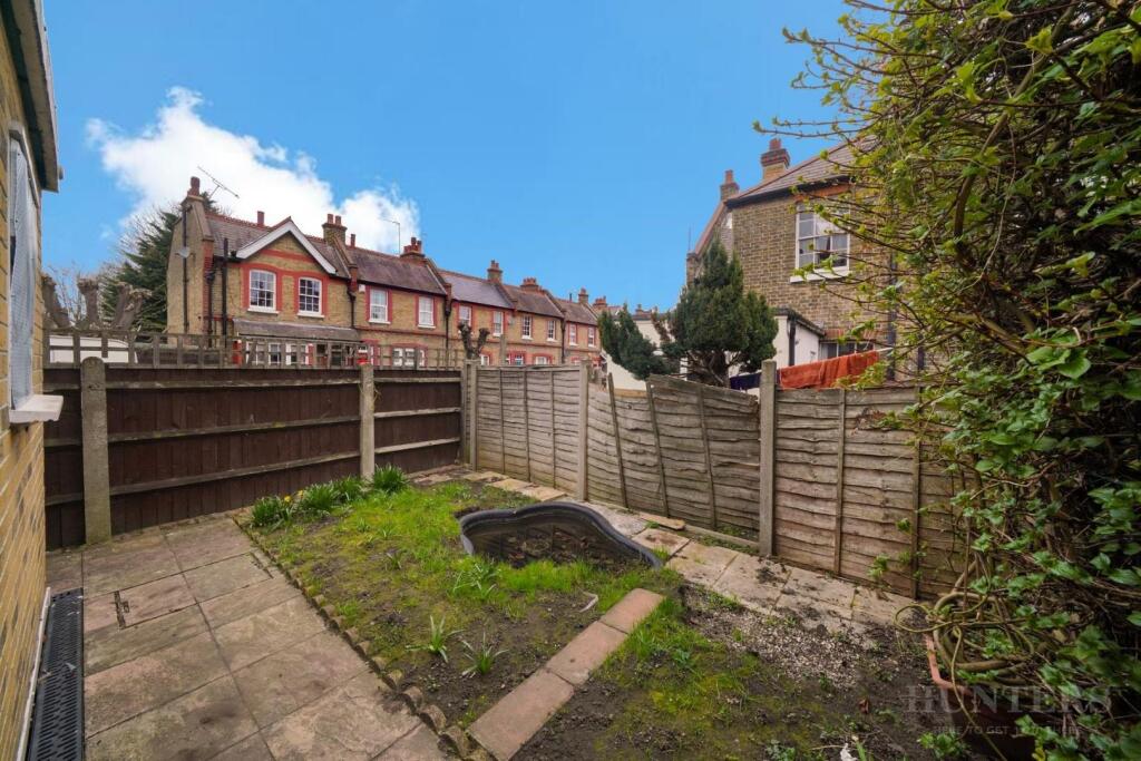 124, Lordship Lane London,  - MXN3e1LBrwdquw1RM3EQ