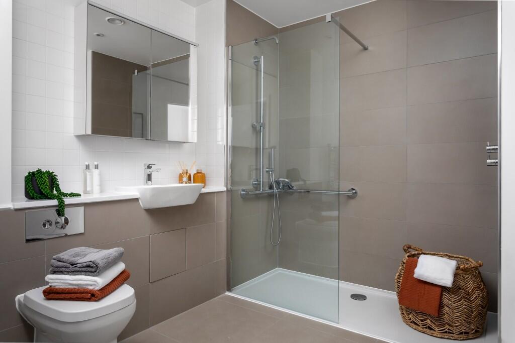 En-suite/Shower Room