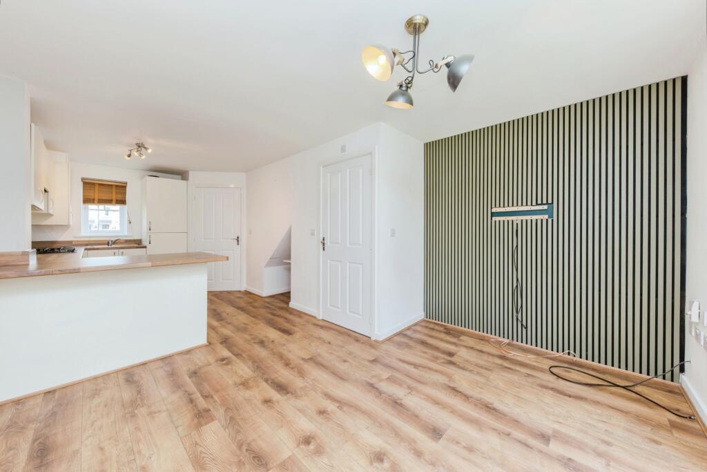 Lounge/Kitchen
